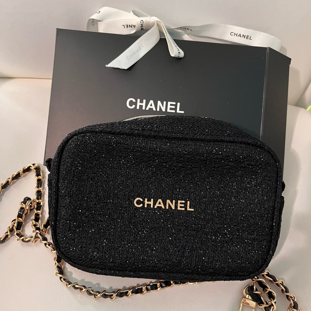 NIB Chanel makeup pouch